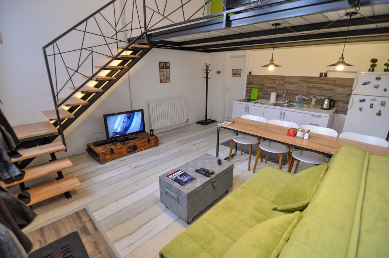 Old Town Studio Loft Apartment Sarajevo Luaran gambar